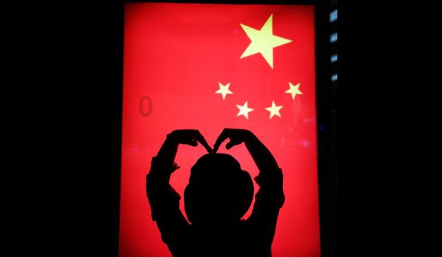 逃出上锁的现代房间8